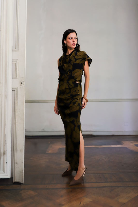 Pollera Triana Brown Flowers