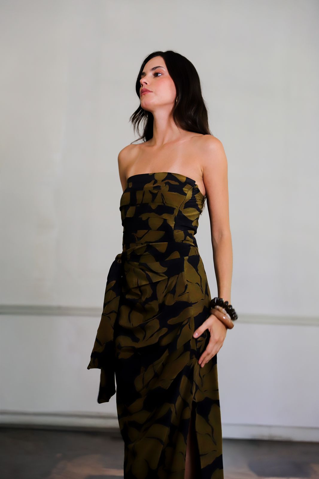 Pollera Triana Brown Flowers