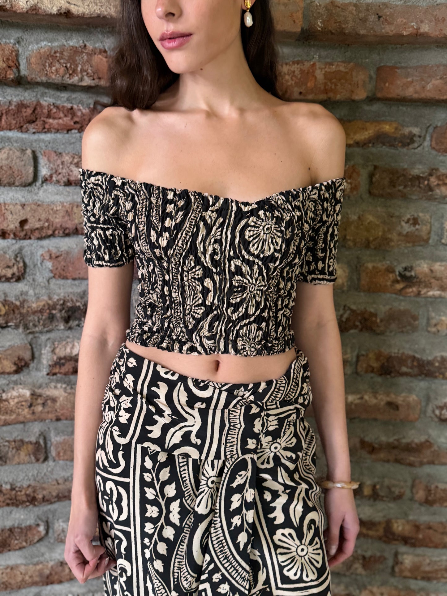 Blusa Cecilia Black Paisley