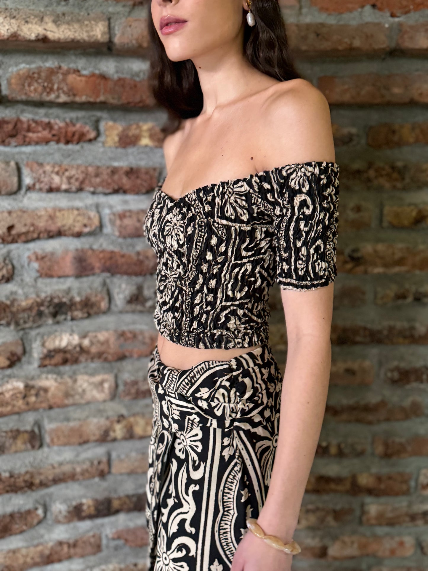Blusa Cecilia Black Paisley