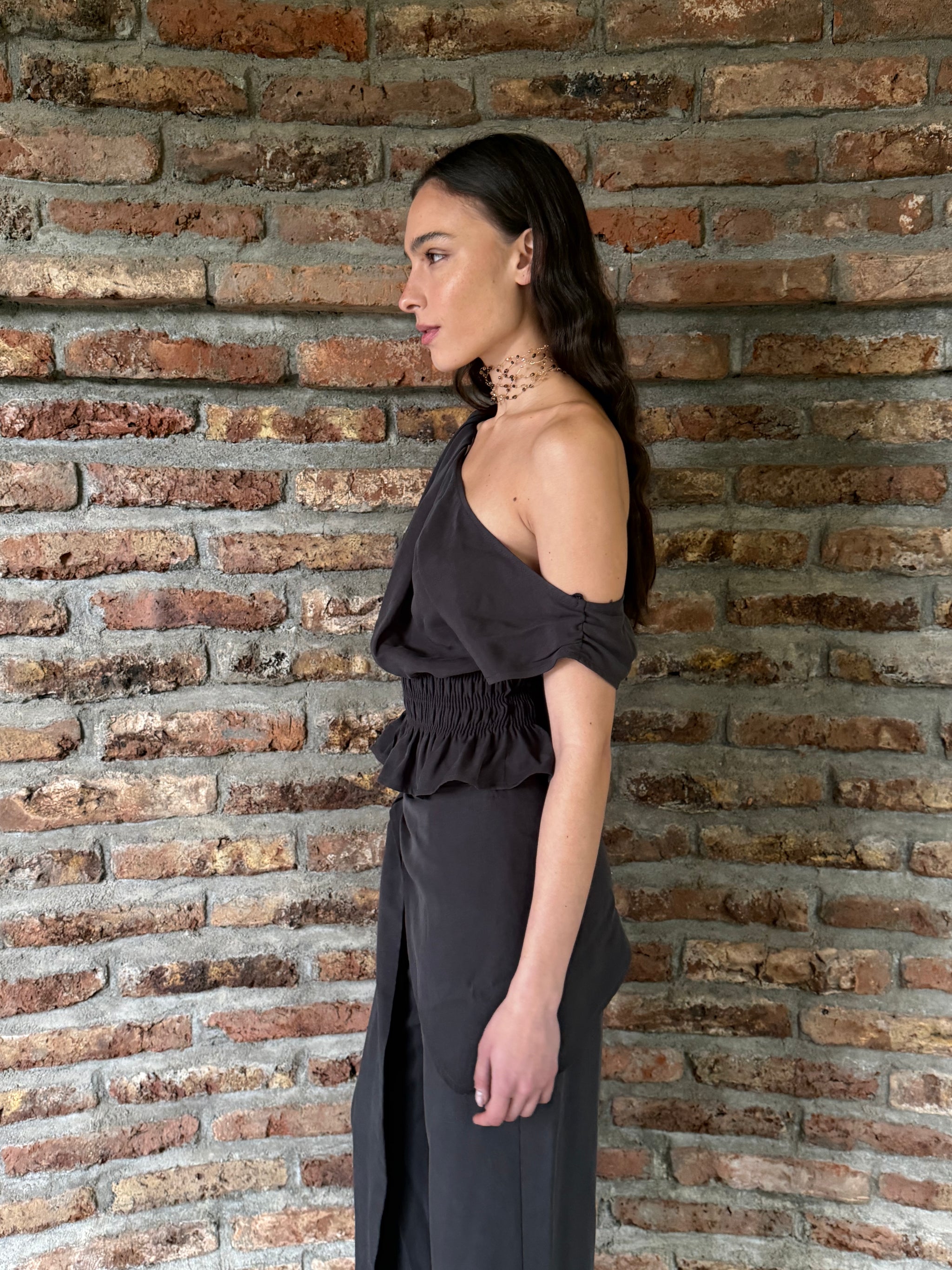 Pre-Venta Blusa Lorenza Grafito  (Entrega 4/11)