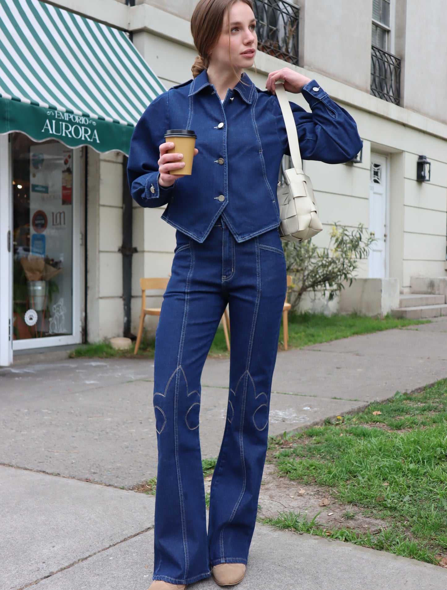Jean Isabel Indigo