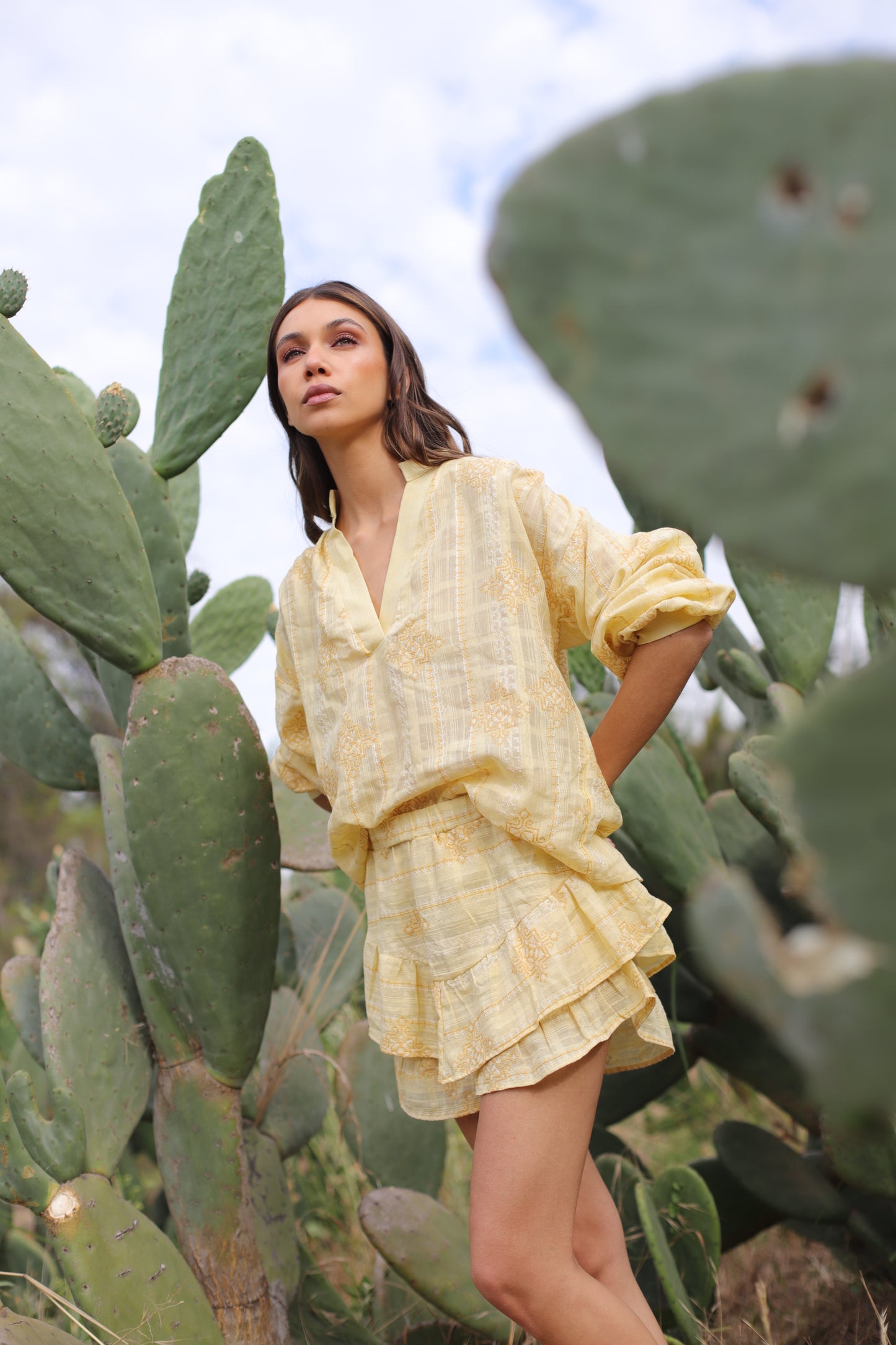 Short Isabel Amarillo